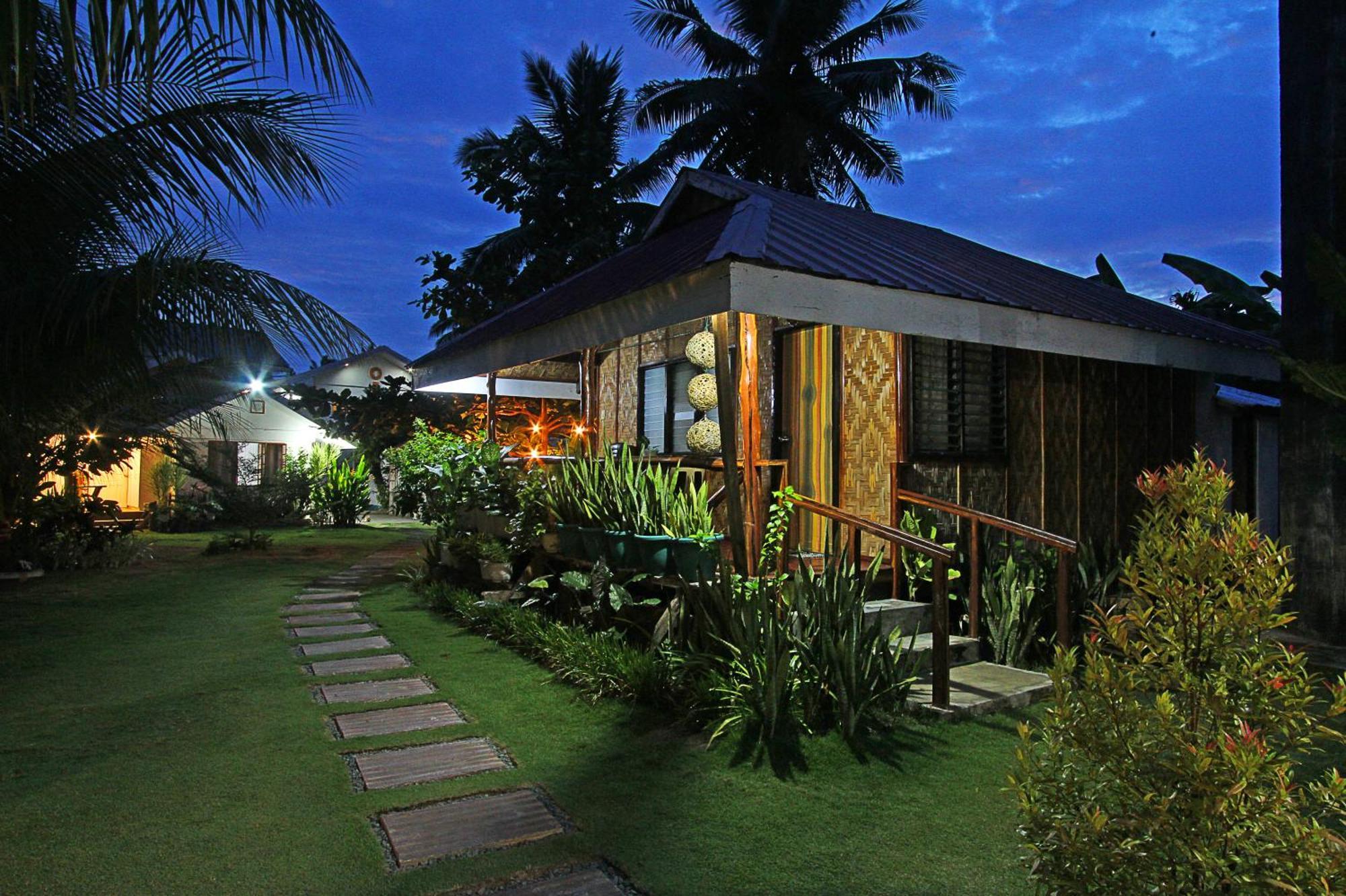 Villa Consolacion Resort General Luna  Esterno foto