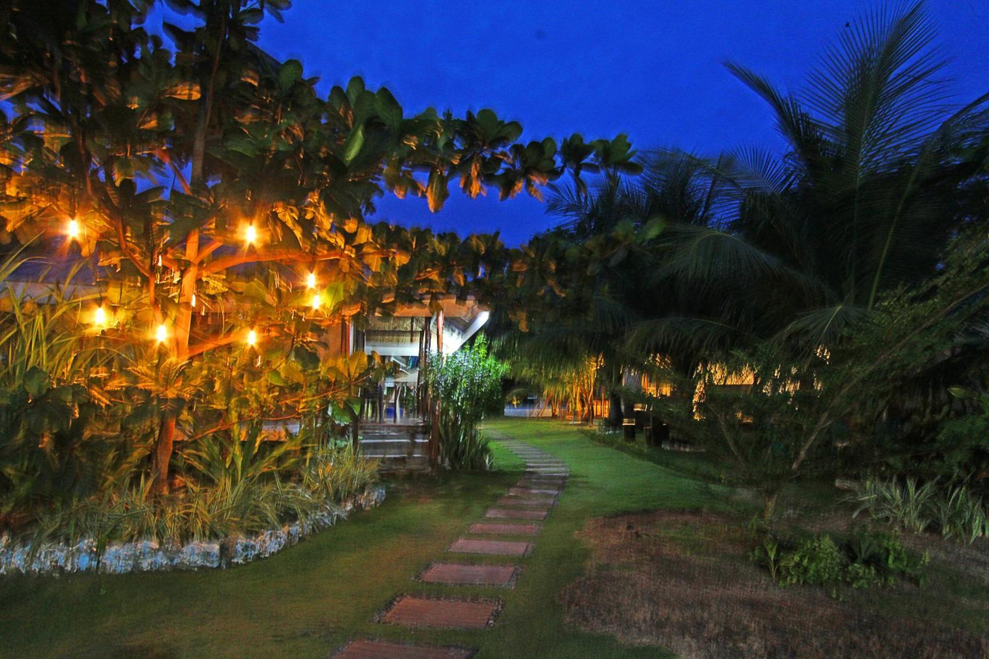 Villa Consolacion Resort General Luna  Esterno foto