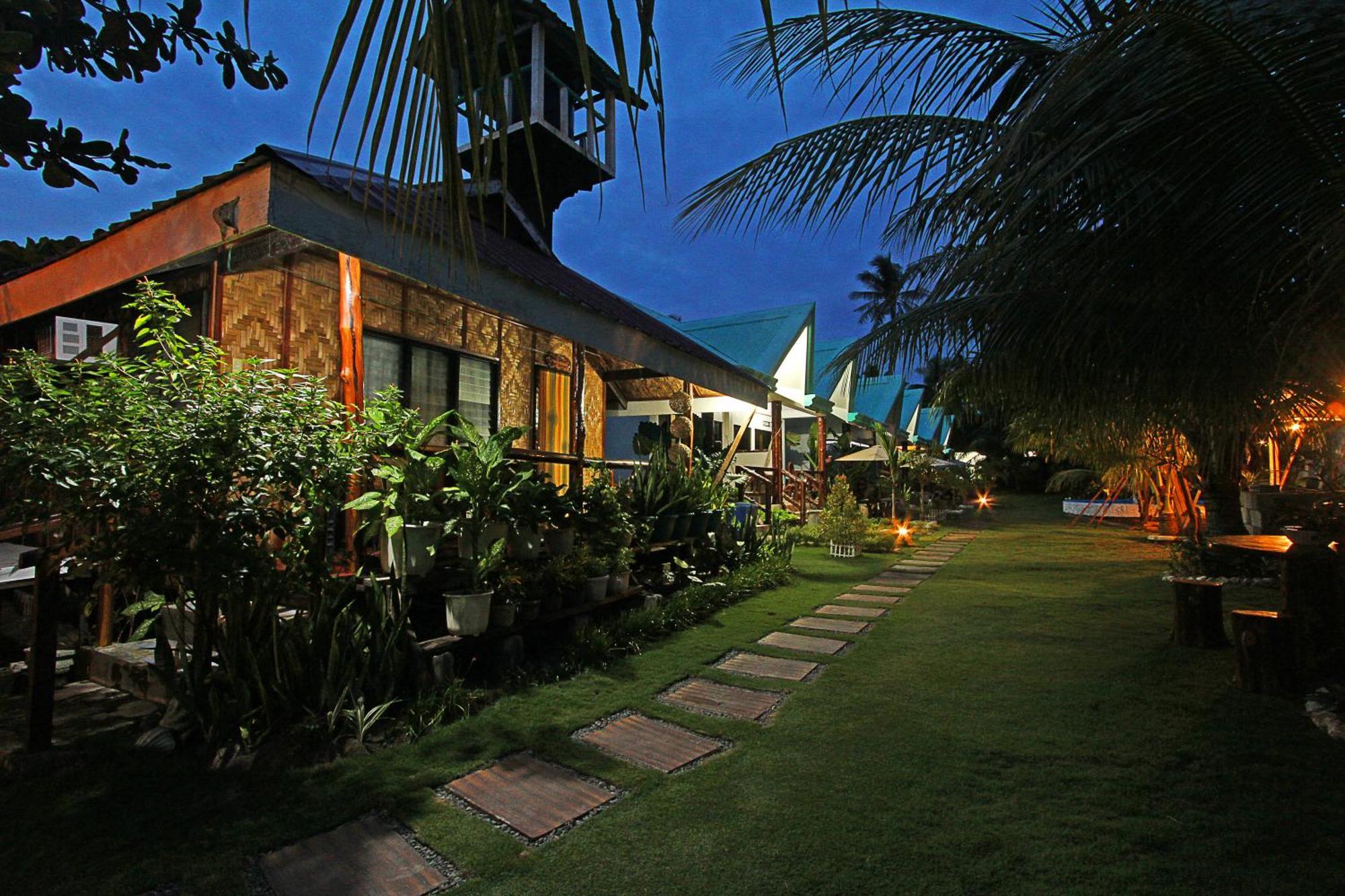 Villa Consolacion Resort General Luna  Esterno foto