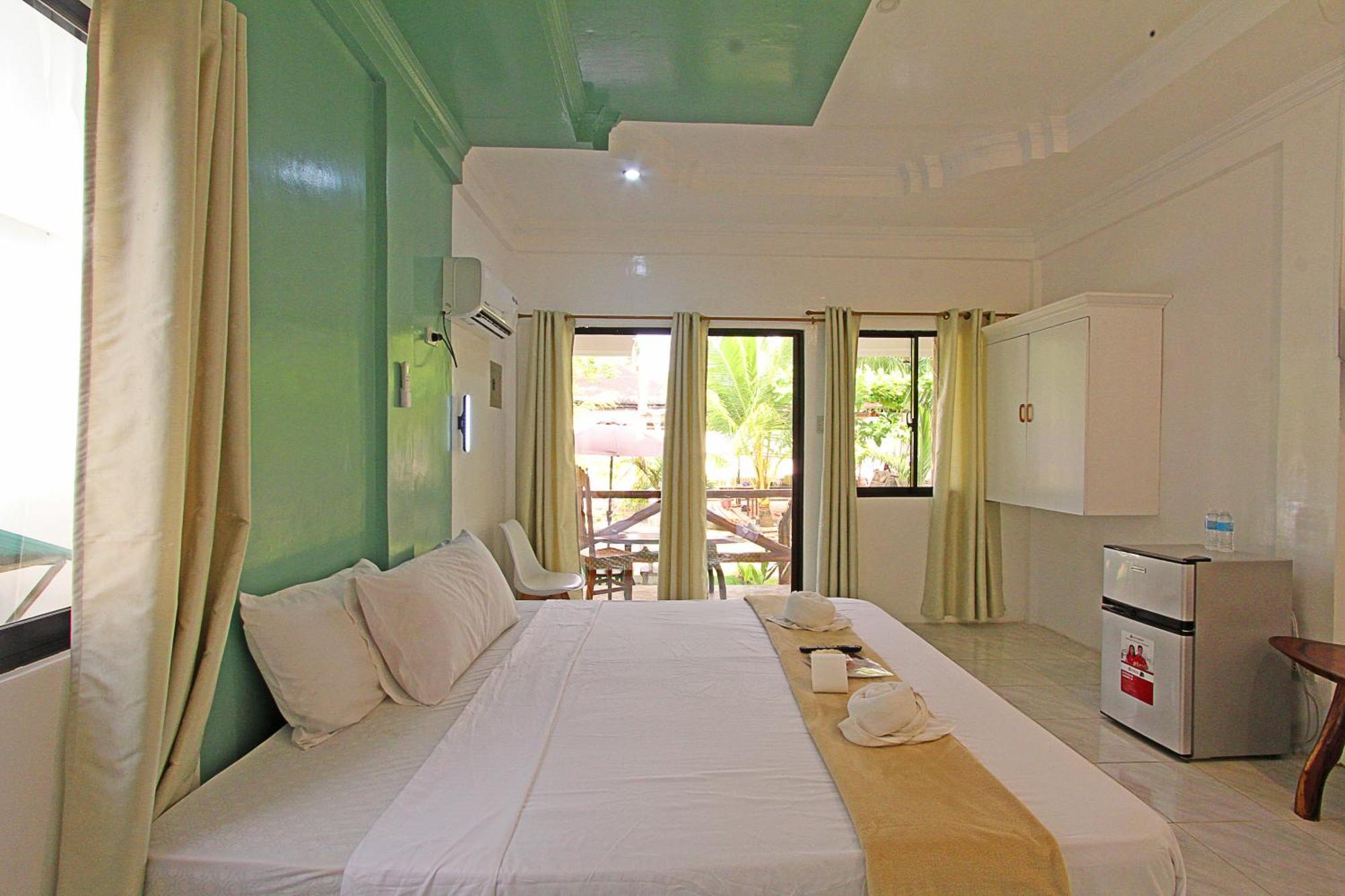 Villa Consolacion Resort General Luna  Esterno foto